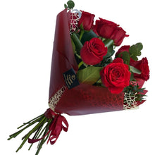 Kép betöltése a galériamegjelenítőbe: 10 szálas vörös rózsa csokor