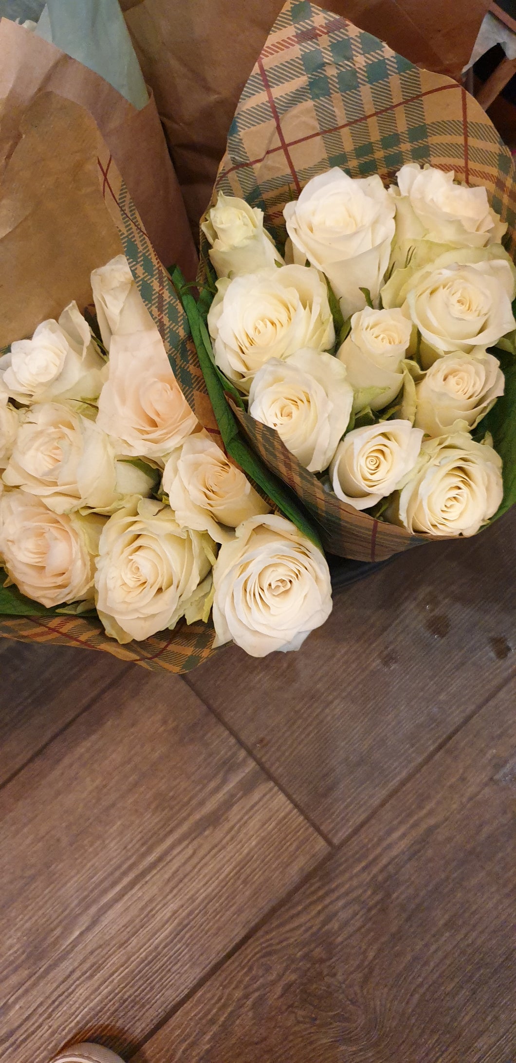 Köteg fehér rózsa 10 szál